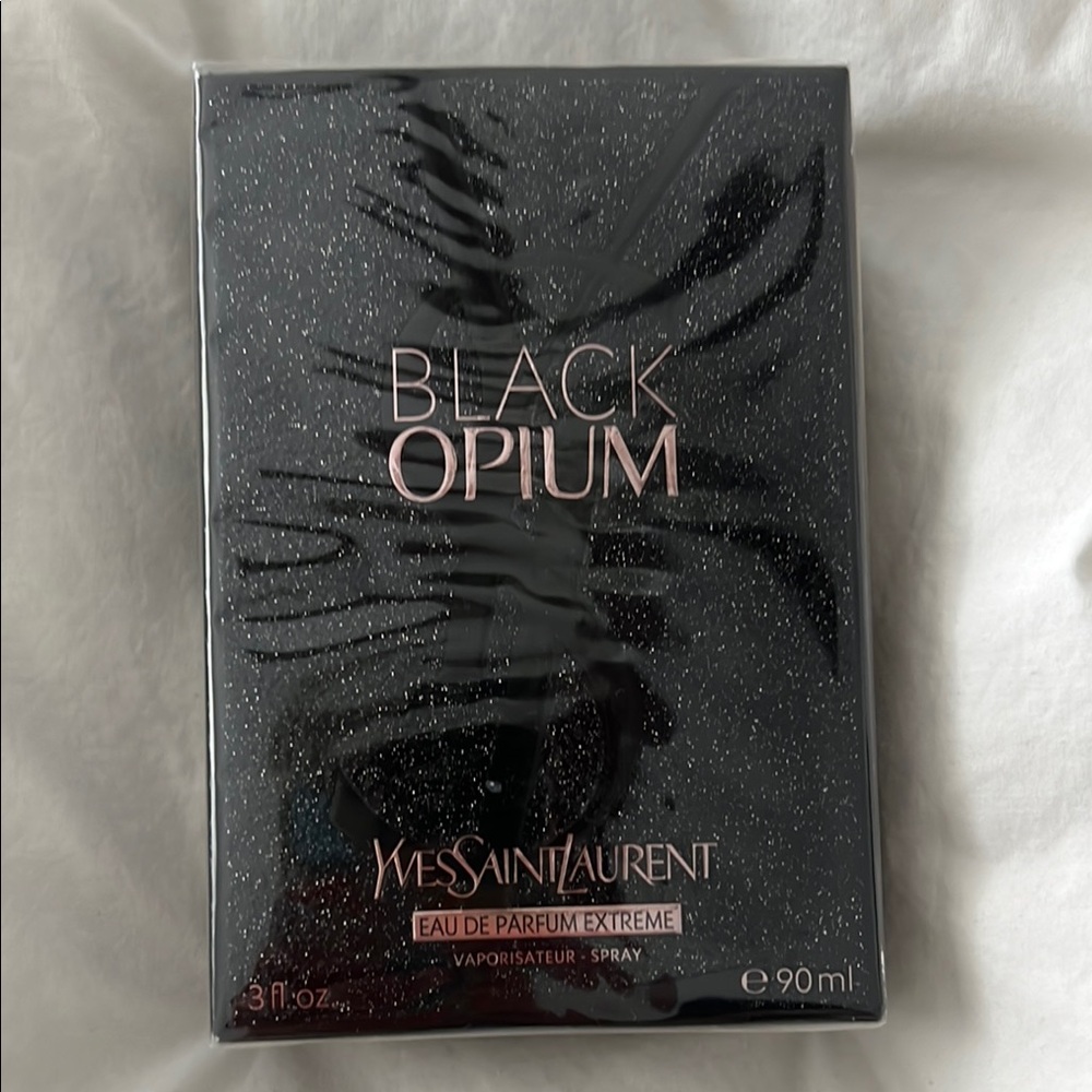 Yves Saint Laurent Black Opium Extreme Eau de Parfum 3oz
